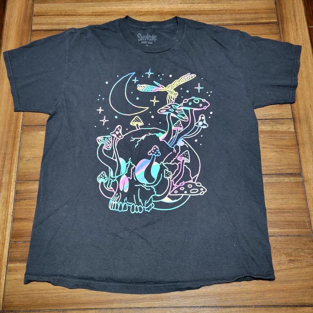 Spencer's Black Unisex Tee Trippy Mushroom Skull - Size Large